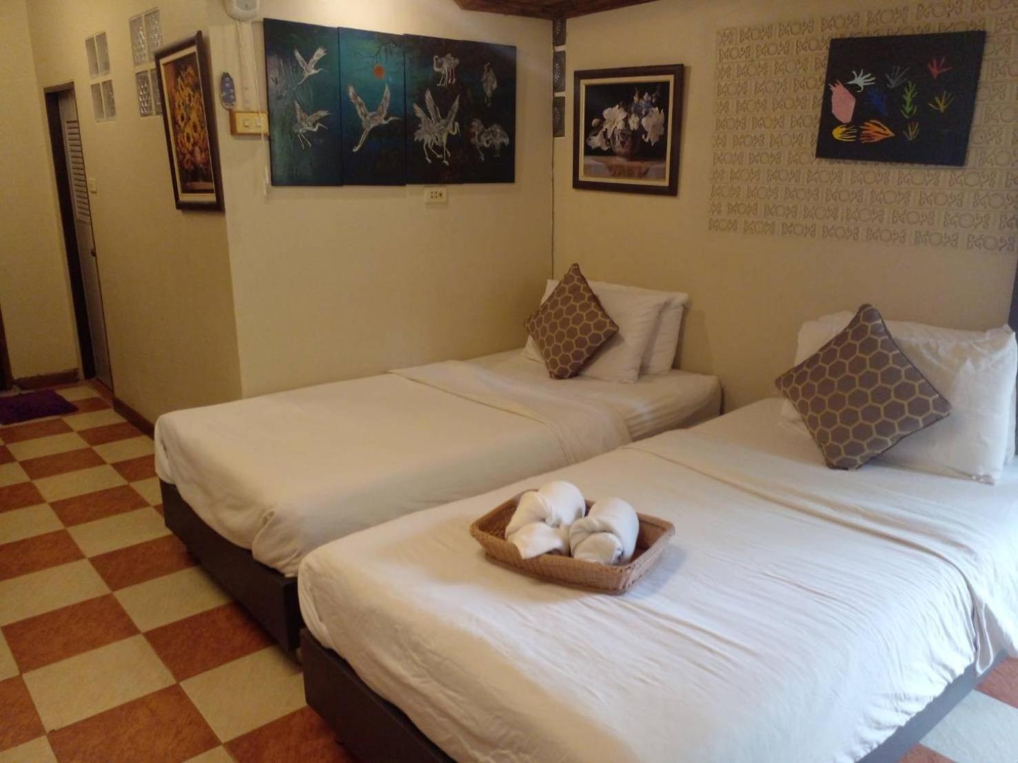 Baansuanleelawadee Resort Amphawa Extérieur photo